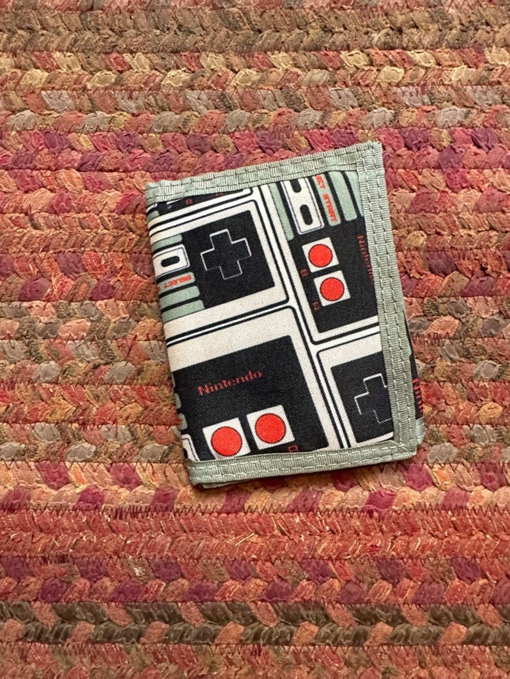 NINTENDO CONTROLLER VELCRO WALLET